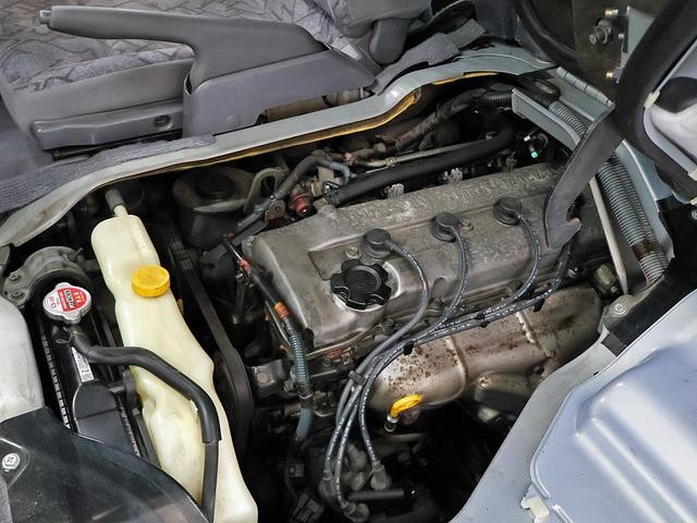 0204624A30260927W00219.jpg