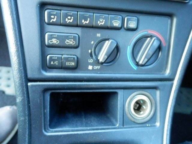 0500811A30260824W00118.jpg