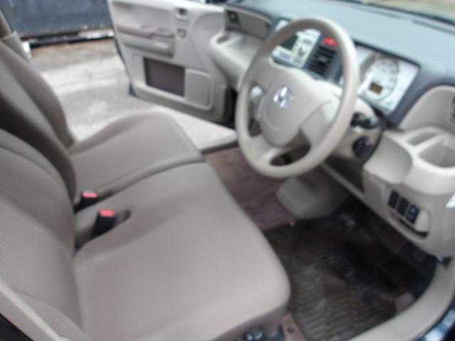 0705062A30260628W00106.jpg