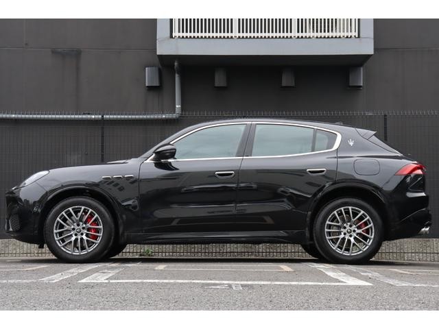 0570734A30260708W00303.jpg