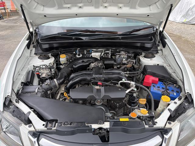 0541891A30260705W00118.jpg