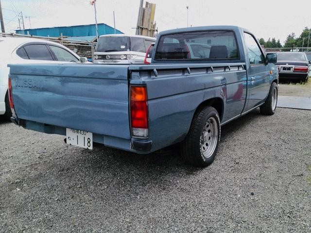 9510199A30260815W00106.jpg