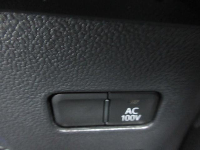 0541410A30260821W00112.jpg