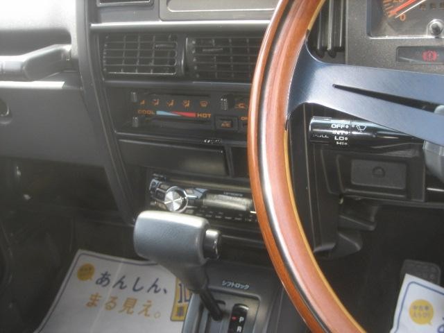4208be1e1ca74bcd9cc3d2f7808181d6.jpg