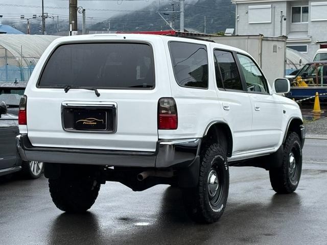 0510775A30260929W00103.jpg