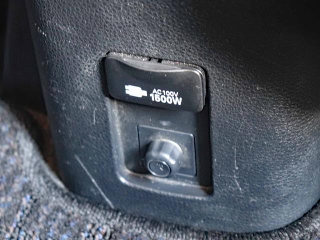 0302202A30261010W00417.jpg