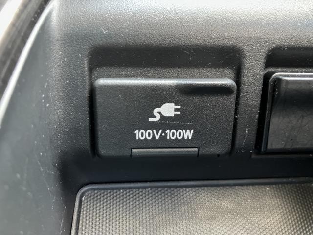 0540929A30260801W00110.jpg
