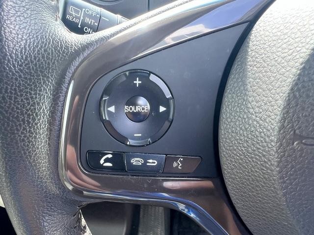 1001933A30260305W00105.jpg
