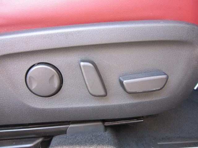 0502256A30260824W00214.jpg