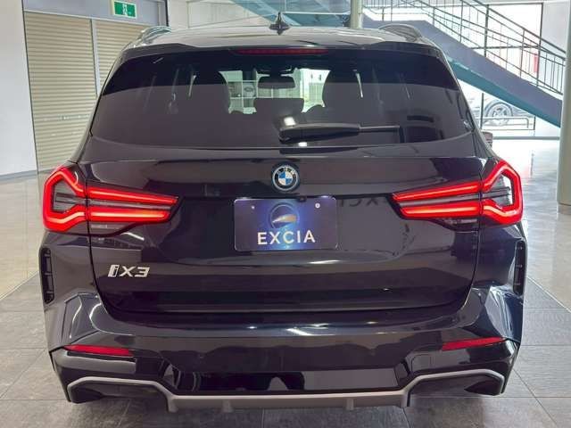 5b7f3105a1372ce16efaca6ae5dadd9d.jpg
