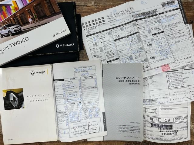 0510924A30260926W00114.jpg