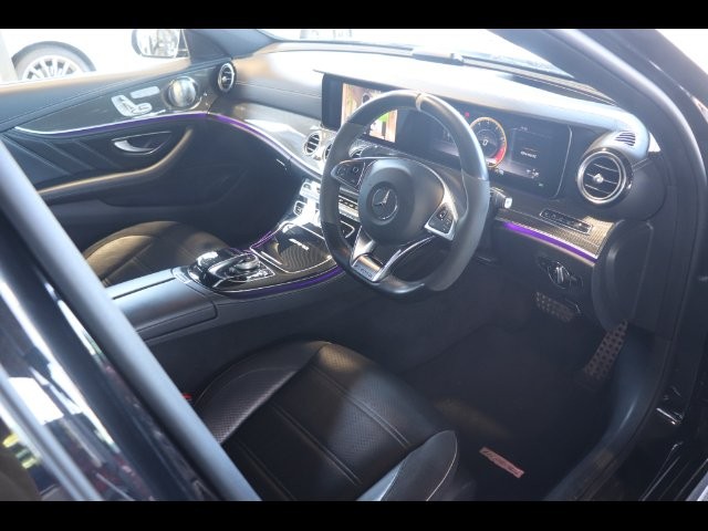 ce4805f388c607a49b200bc3e4d5ff33.jpg