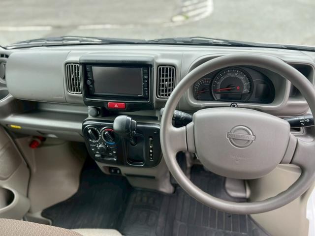 1000945A30260523W00217.jpg