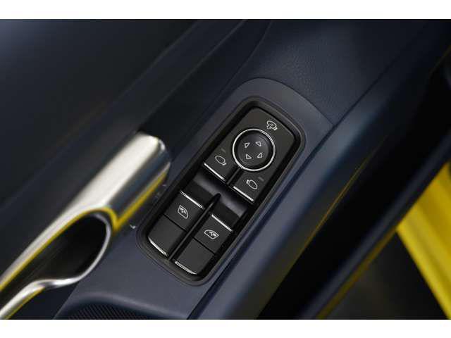 52c500afcf6cdc4310d69ad11aed323b.jpg