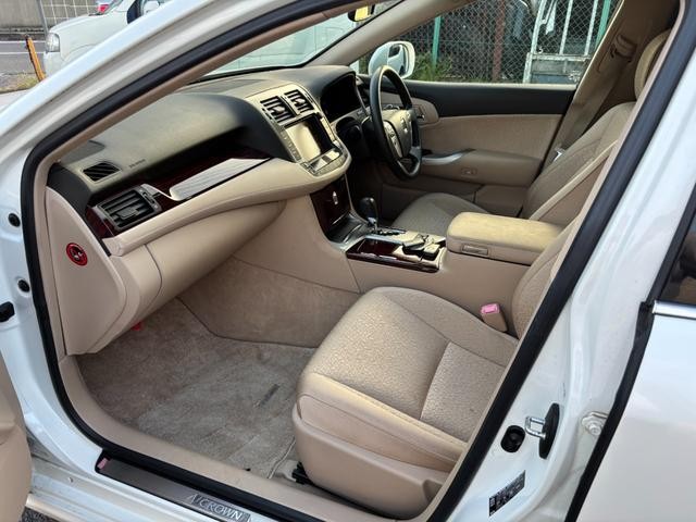 0705528A30260913W00213.jpg