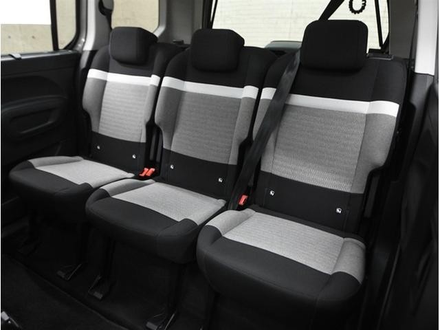 0502582A30260823W00209.jpg