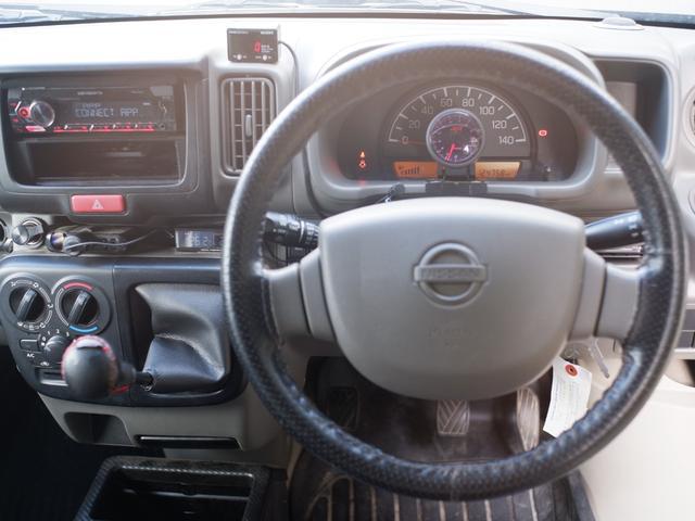0840341A30260408W00115.jpg