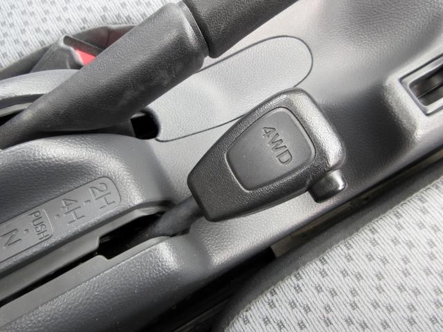 0200204A30260901W00115.jpg