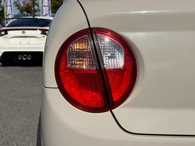 0740054A30261026W00218.jpg
