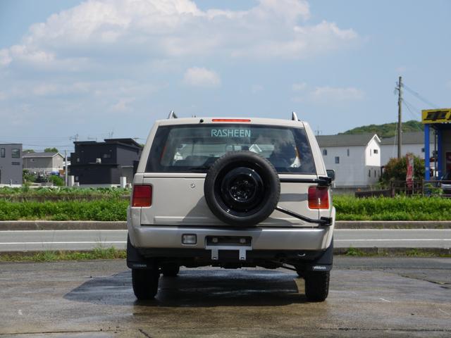 1100032A30260529W00106.jpg