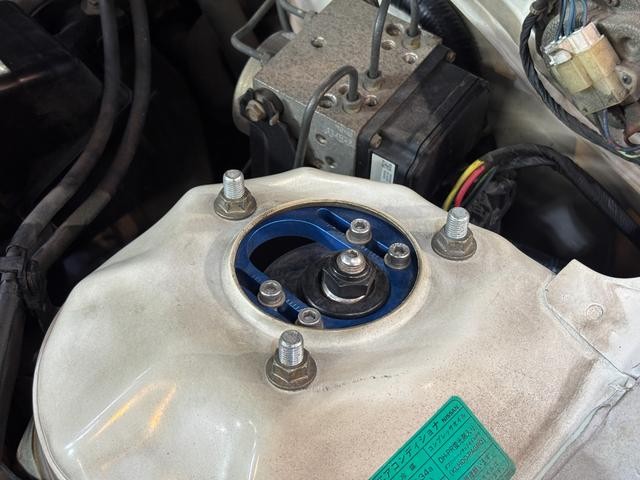 0541187A30260509W00112.jpg