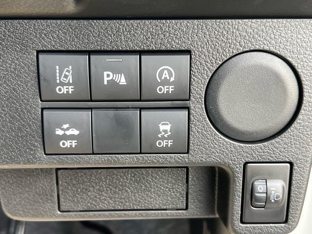 1010020A30260420W00114.jpg
