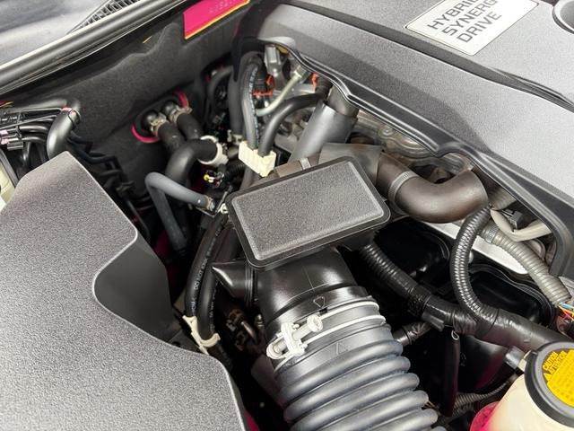 0404361A30260829W00112.jpg