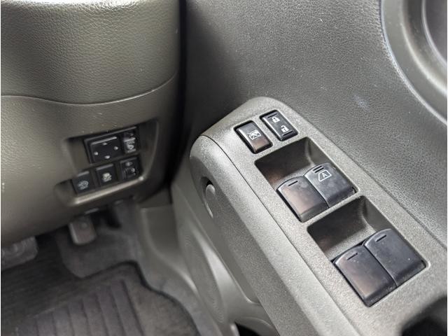 1001990A30260709W00108.jpg