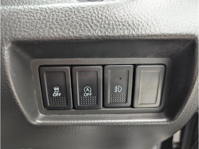1001990A30260710W00109.jpg