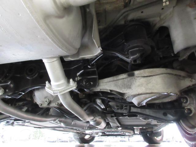 0551867A30260705W00114.jpg