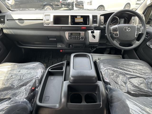 0208506A30260725W00413.jpg