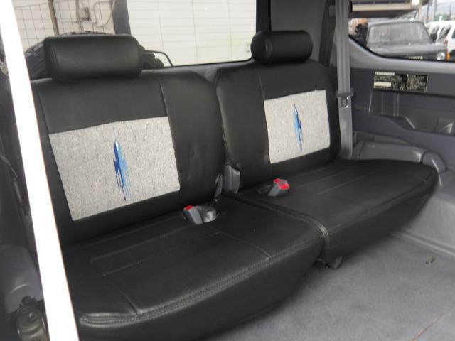0707437A30260703W00518.jpg