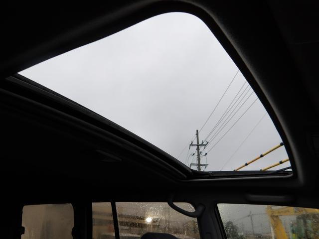 0707437A30260703W00618.jpg