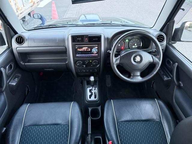 0404474A30241205W00217.jpg