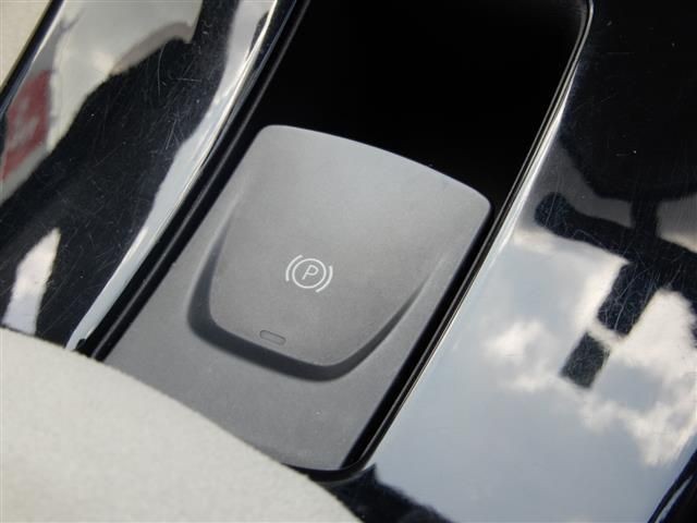 c6f20b1894862d9e5bf25b264a10be44.jpg