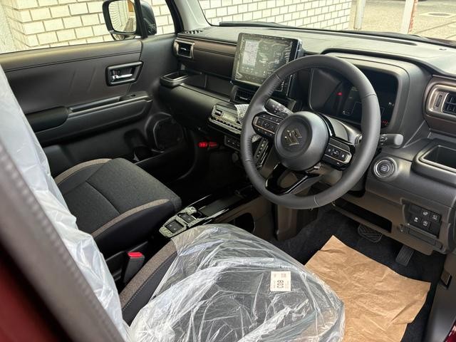 0700986A30260827W00108.jpg