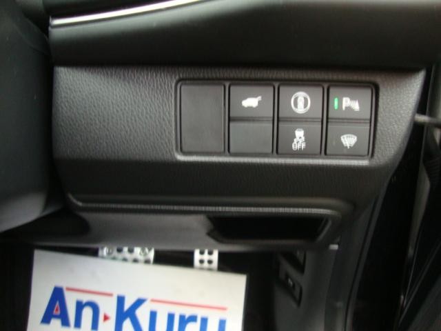 0840096A30260919W00116.jpg