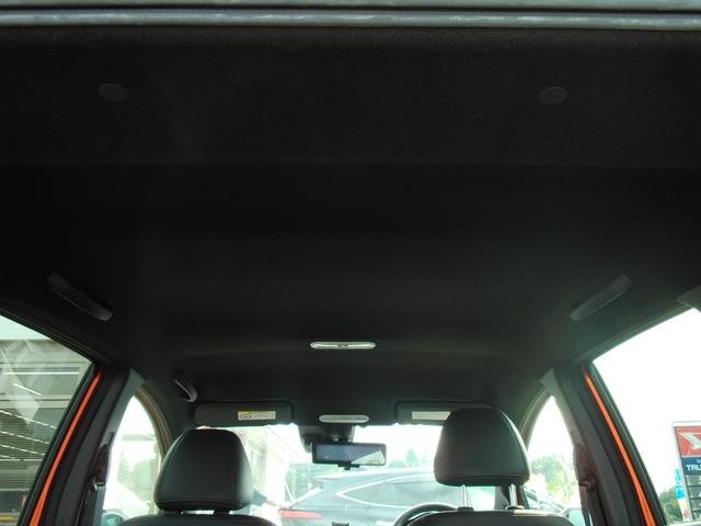 0550850A30260827W00118.jpg