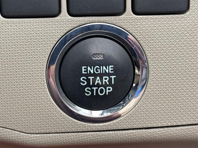 0900605A30260908W00218.jpg