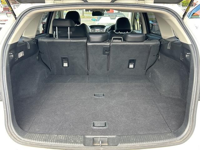 0404544A30260924W01017.jpg