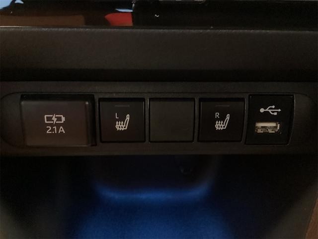 0704543A30260905W00715.jpg