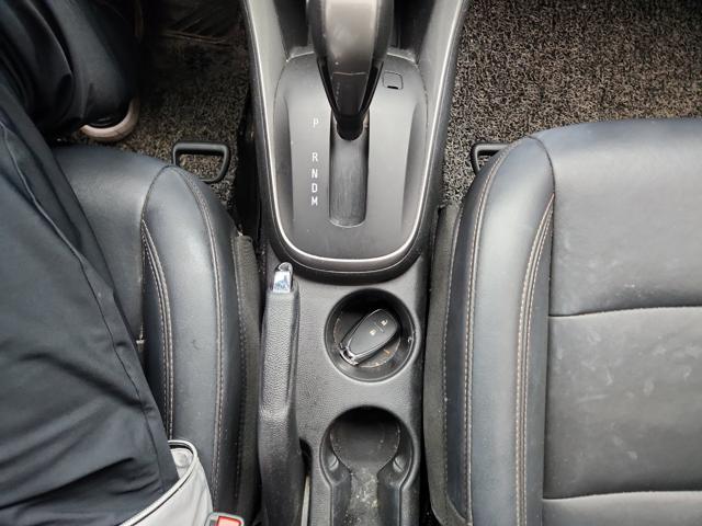 lotterental_09524313_62R4F_9.jpg