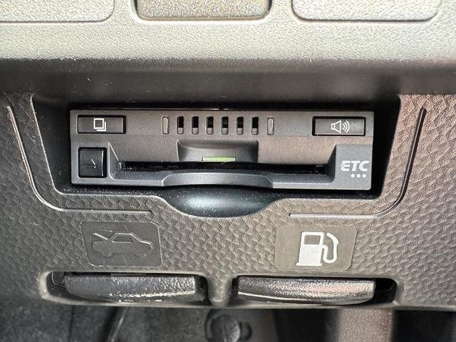 0551475A20260820K00118.jpg