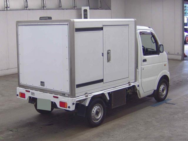23992175_carP_l_13.jpg