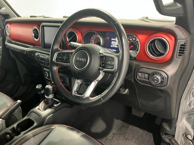 24219848_carP_l_17.jpg