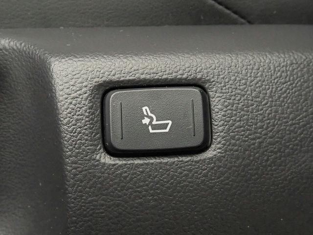 0201999A30260903W00216.jpg