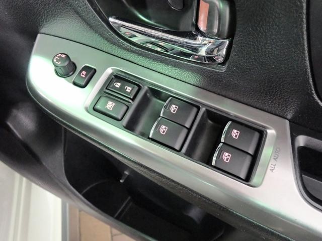 0201999A30260912W00215.jpg