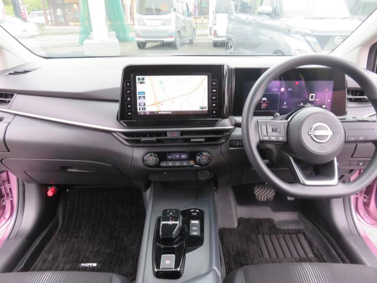 2022 Nissan Note, photo 2 of 2