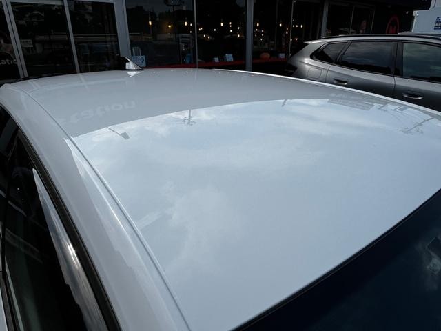 0904306A30260715W00116.jpg