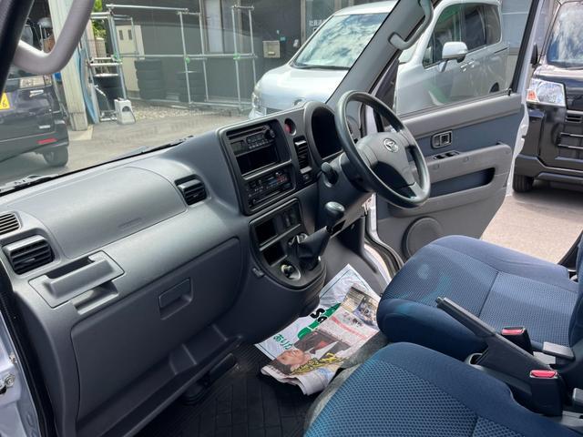 1200379A30260604W00217.jpg